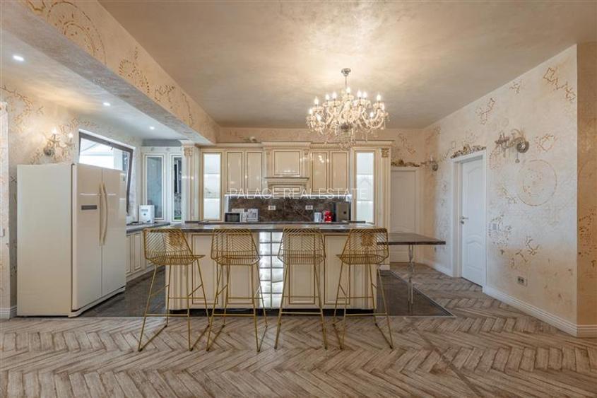 Penthouse Unic in Iasi  273 mp  Design Premium  Vedere Panoramica - 12