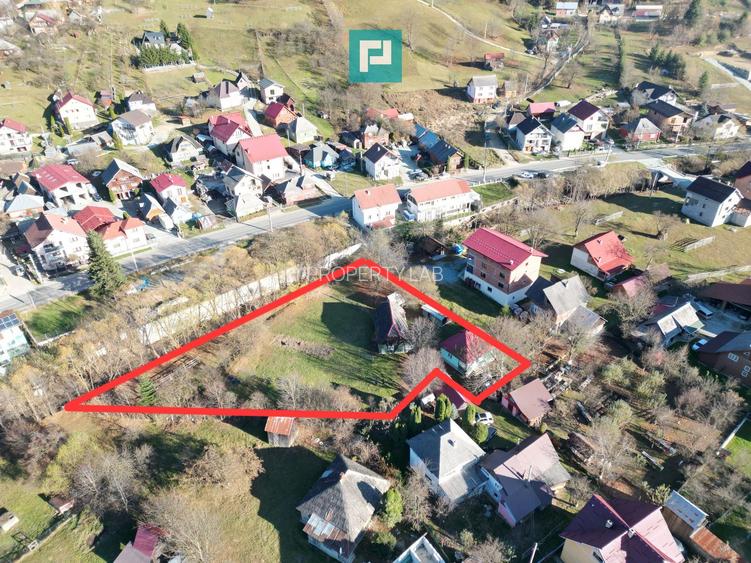 Casă de lemn, cu teren în Borșa - 3