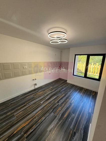 Casa de vanzare cu 2 apartamente in Azuga - 15