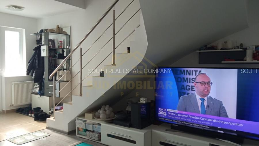 Duplex P+1+M teren 250mp Str Scolii - 26