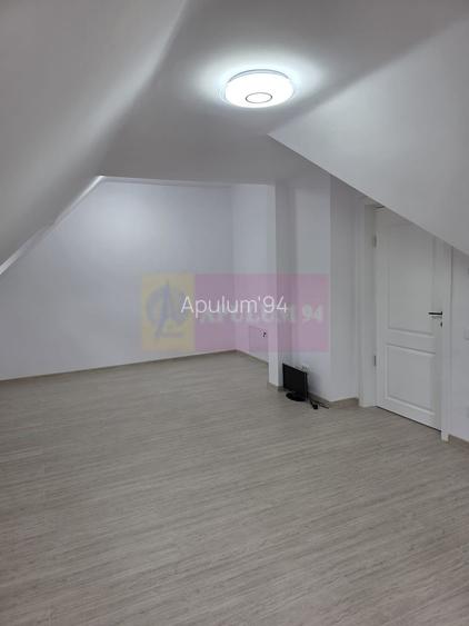 Vila de vanzare cu 6 camere in Sinaia - 33