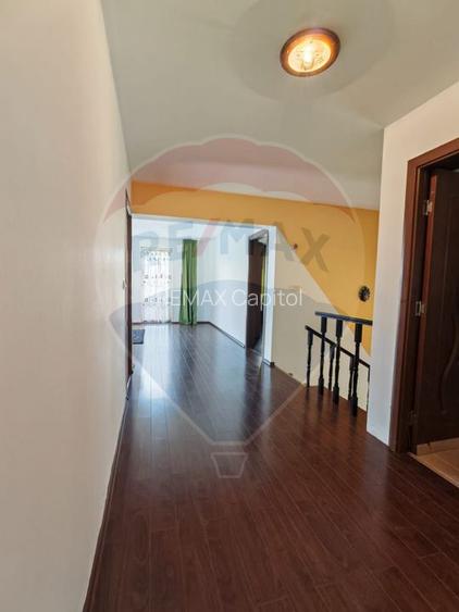 Casă / Vilă cu 5 camere de vânzare in Harman, Brasov - 22