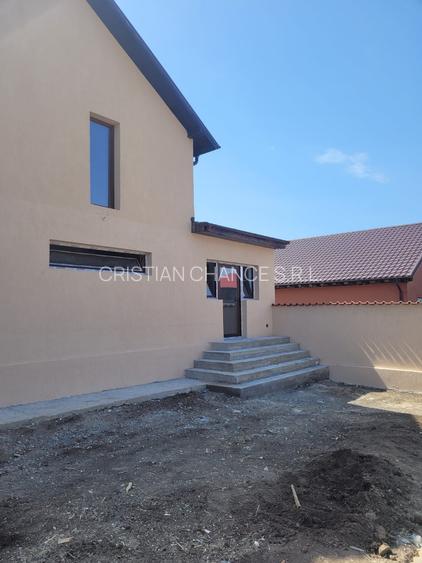 C1  Casa 4 camere Valul lui Traian - 8