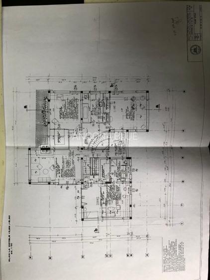 Vila superba in Padurea Baneasa, curte 5000 mp, piscina exterioara - 1