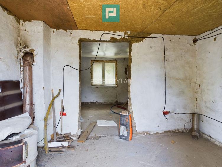 Casă cu 3 camere la roșu de vânzare zona 6Vânători - 5