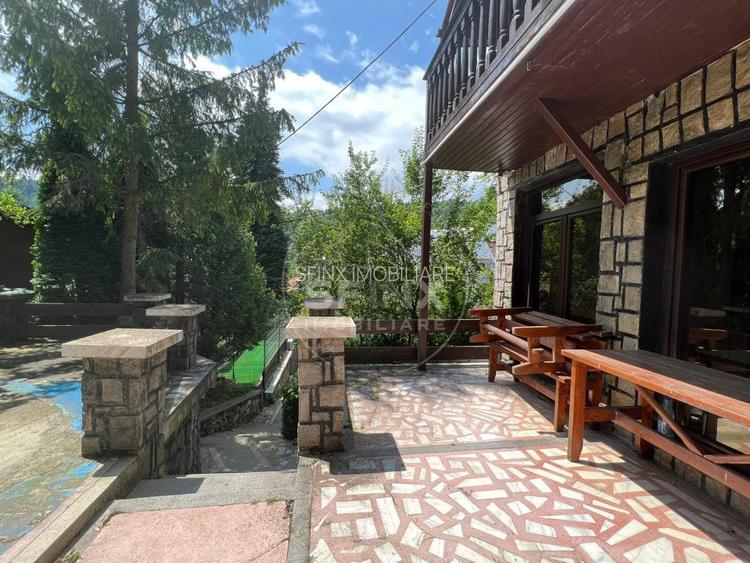 De vanzare vila 8 camere Sinaia  - 14