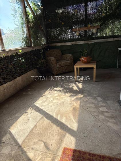 Sura Mare-Oltenitei-Ulmetului-P+1 - spatiu comercial 15 mp + garaj 14 mp 334000€ - 17