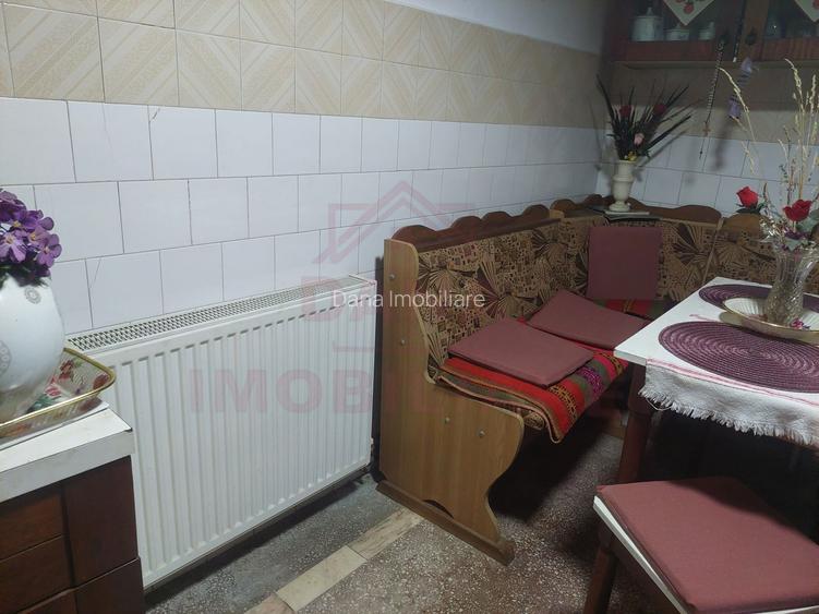 CASĂ 5 CAMERE\ OȚELU-ROȘU\ZONA CIREȘA \ COMISION 0% - 9