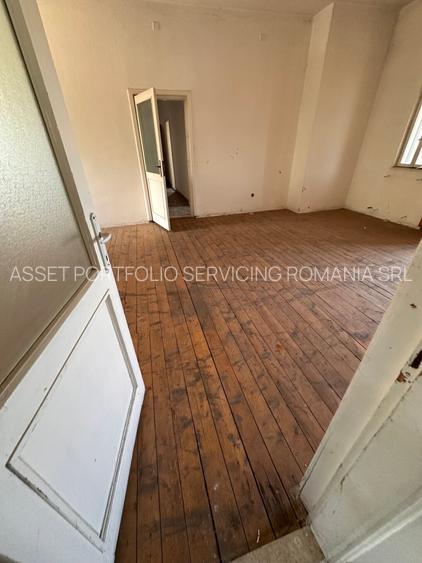spatiu comercial - COMARNIC - 16