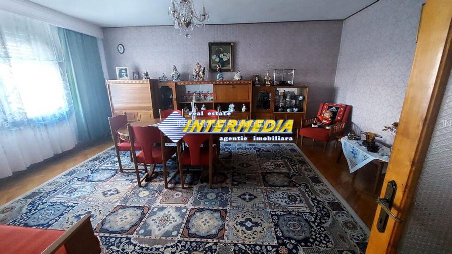 Casa de vanzare cu 5 camere in cartier Cetate Alba Iulia finisata D+P+E - 12