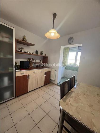 RECO, Apartament 3 camere, Strada Somesului - 9