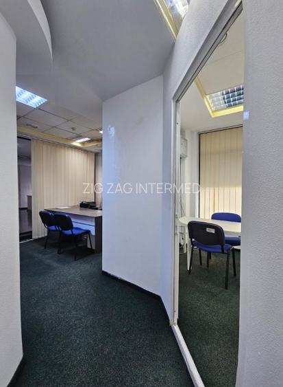 Bd Mamaia, spatiu birouri, amenajat, mobilat - 3