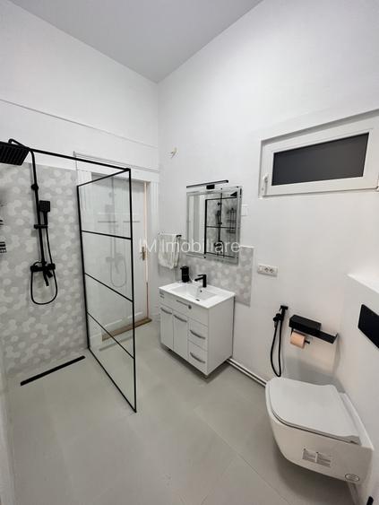 Comision 0 - Neptun - Parcul Regina Maria - pretabil birouri/rezidential - 6