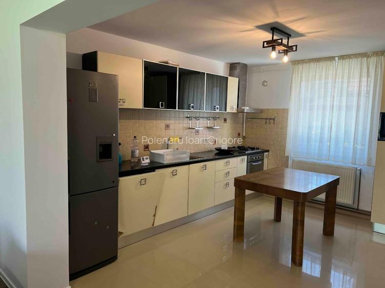 Duplex 4 camere | Garaj | Terasă acoperită 35 mp | Curte 246 mp | Str. Someșului - 10