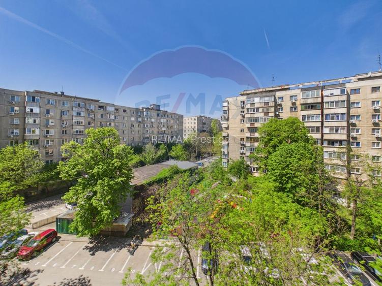 Apartament 3 camere, decomandat de vânzare în zona Aparatorii Patriei - 12