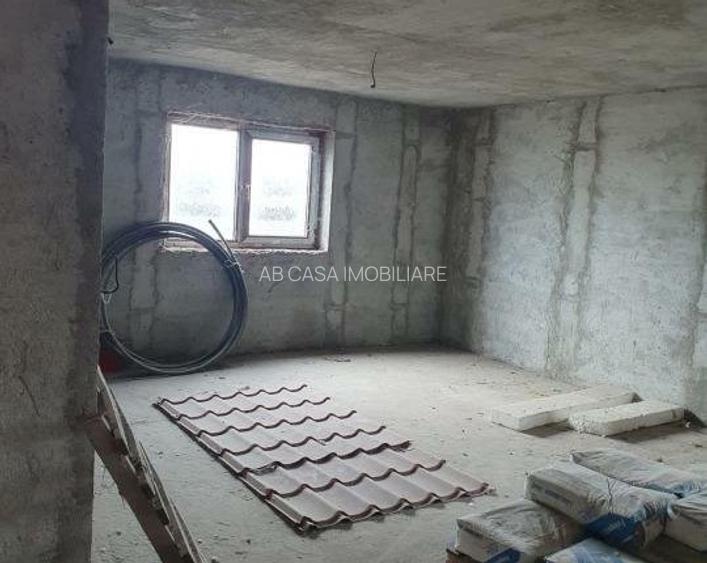 Casă individuală, P+M, la gri, în loc Ivanda, la 30 km de Timișoara, comision 0% - 8