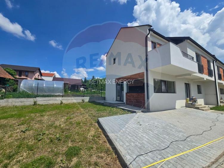 Duplex, 142mp, complex privat, toate utilitatile, asfalt, comision 0 - 5