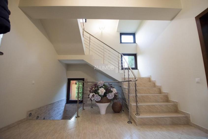 Vila 4 camere  cu piscina in Bucov. - 25