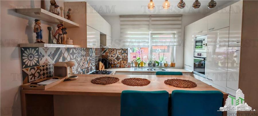 Vila 14+ camere 970mp, teren 1045mp, pt ninim 2 familii, mobilata/utilata, 2 gar - 23