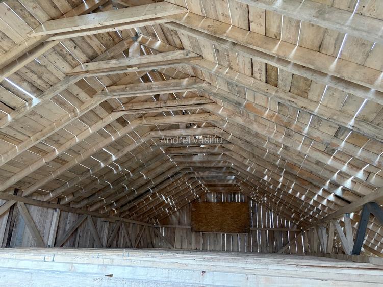 Casă cu teren generos, în complexul Poiana Florilor  - 3