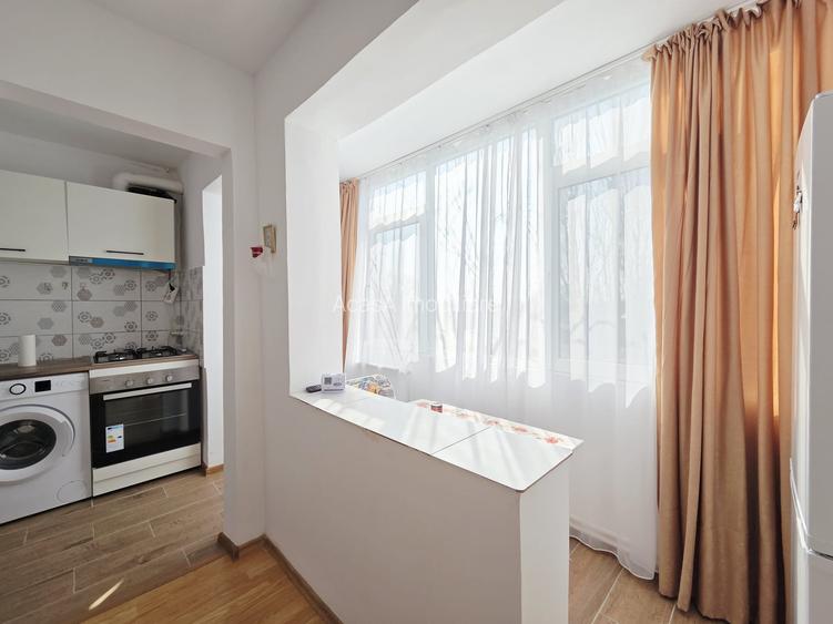 1 camera Aviatie CT renovata mobilata si utilata bloc stradal - 4