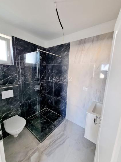 Casă noua modernă în Astoria Estate One Spațiu și confort într-un mediu liniștit - 16