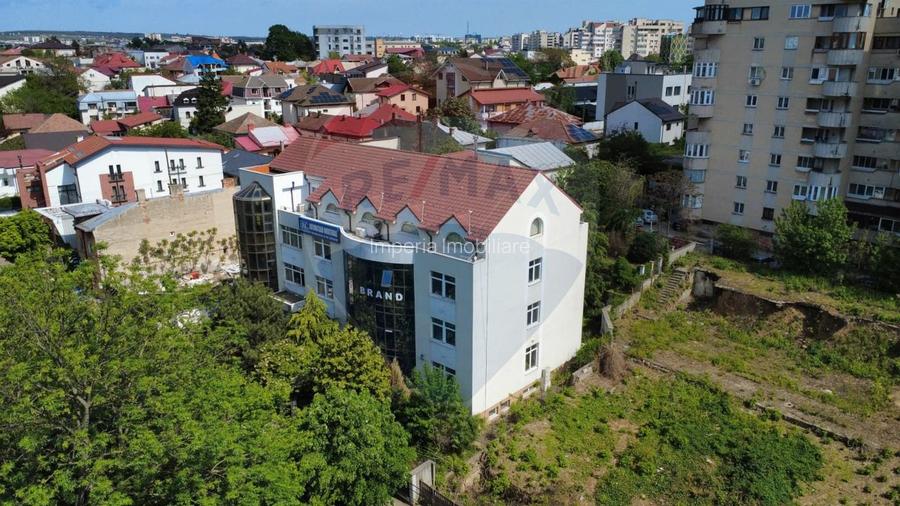 Cladire Birouri Stefan Cel Mare zona Ramada - 2