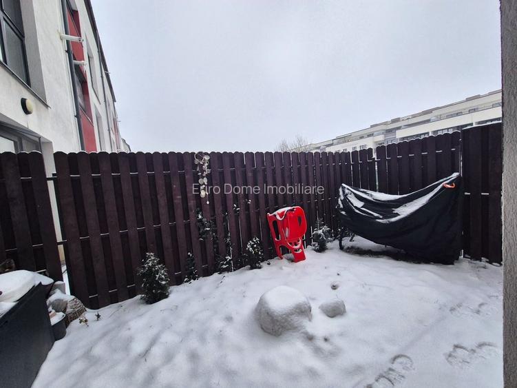 Zona Coresi, 2 camere ,59 mp,  cu grădină proprie și  loc de parcare. - 3