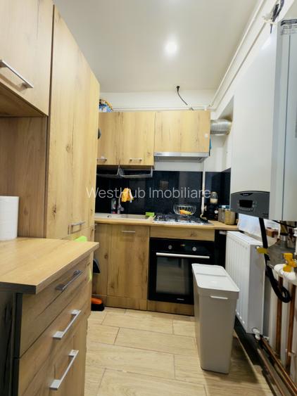 Garsoniera 20mp, mobilata utilata, centrala proprie, zona Buziasului - 4