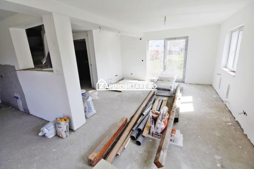 Corunca - Casa 140 mp  + Garaj ( aproape de principala) - 4