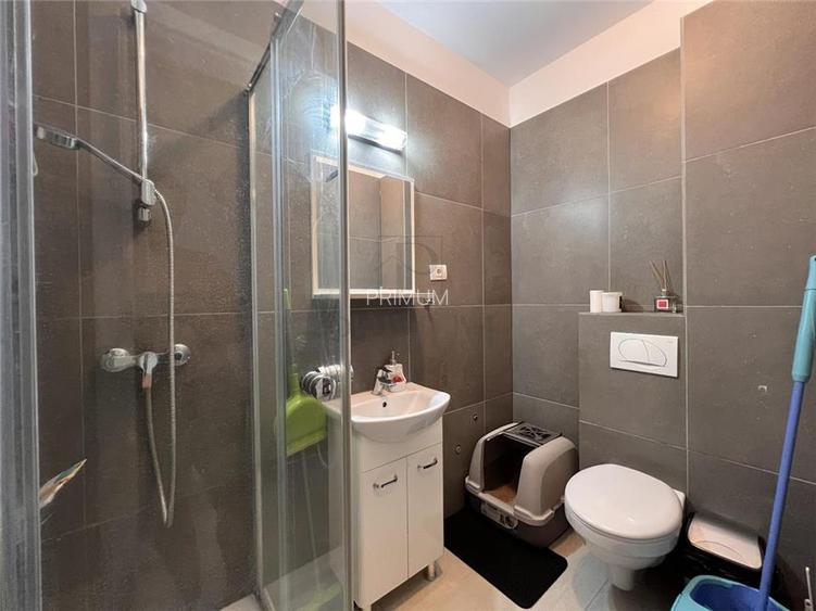 BUZIASULUI - 3 Camere - Decomandat - Etajul 1 - LIFT - Mobilat - 10