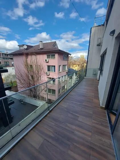 Apartament 3 camere, bloc boutique, lux, Polona - Eminescu /Comision 0 - 16