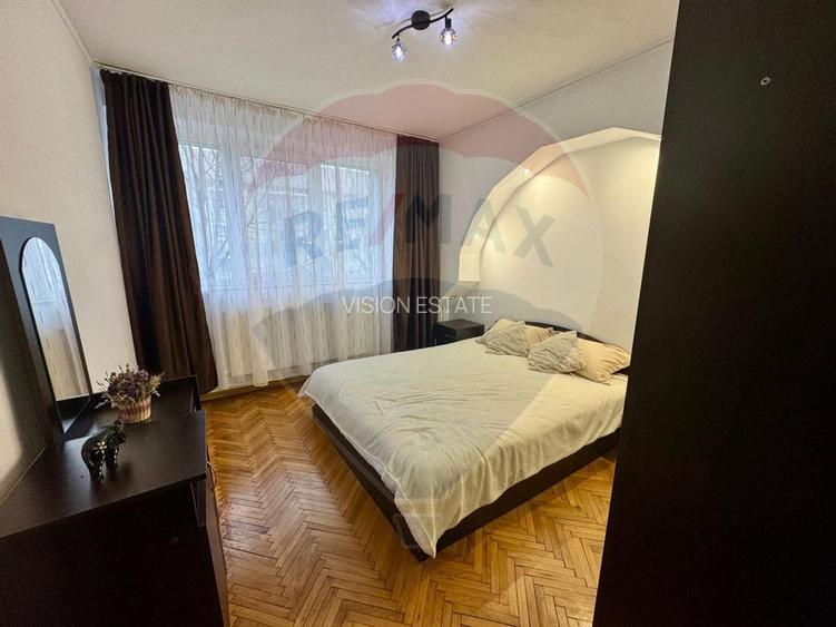 Apartament cu 2 camere de vânzare în zona Rovine - 2