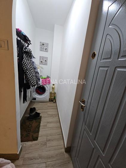 TINERETULUI MAXIM 7 MINUTE METROU - 11