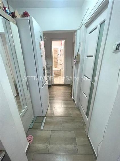 Vanzare 2 camere - Drumul Taberei  -  metrou Raul Doamnei - 64000E ! - 2