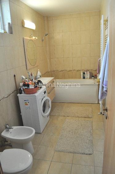 Proprietar,închiriez apt 2 camere, spatios in apropierea Spitalului Judetean - 7