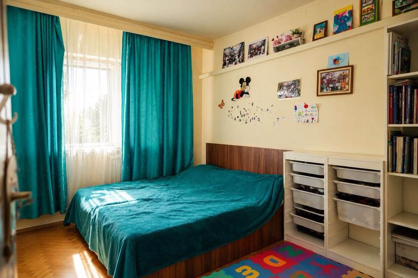 APARTAMENT 3 CAMERE | FALEZĂ NORD | ETAJ 2