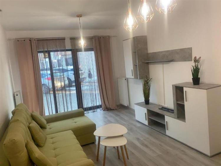 Inchiriem Apartament 2 Camere, Modern, Decomandat, Tractorul