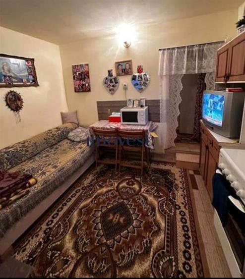 Apartament 2 camere+ o garsoniera