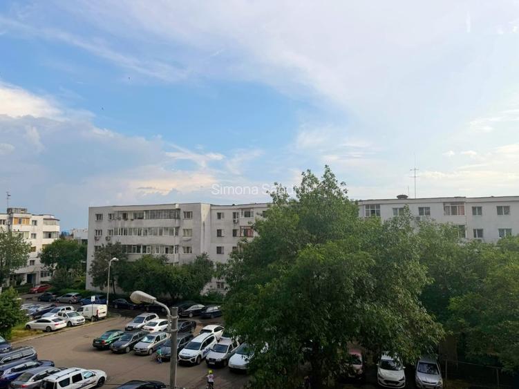 Apartament 3 camere, decomandat, confort 1, 72 mp, etaj 3, Republicii - 11