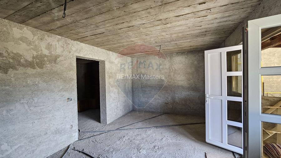 Casă / Vilă, teren 1700mp,  în Lisaura-Ipotești, Suceava - 21