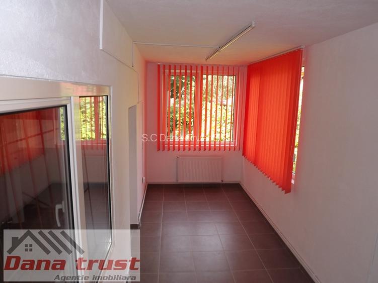 Ideal Salon infrumusetare, Service telefoane, Cabinete - Complexul Strudentesc - 15