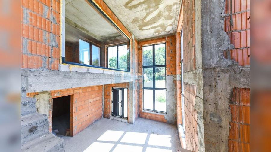 Casa Individuala | Roata Faget | Vitraje ample - 10