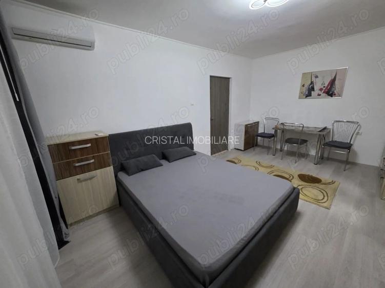 Garsonieră decomandată, parter înalt, mobilată complet, zonă liniștită Vitan - 2