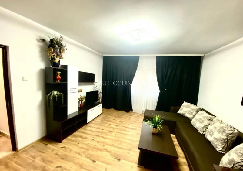 Inchiriez apartament 2 camera zona 13 septembrie metrou 8' - 2