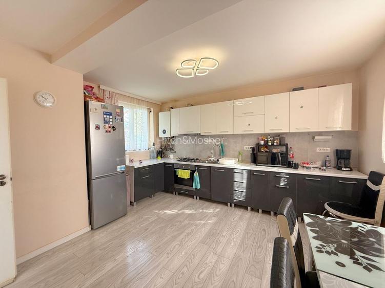 Duplex Modern de Vânzare în Urseni, Timiș – Confort și Eleganță! - 9