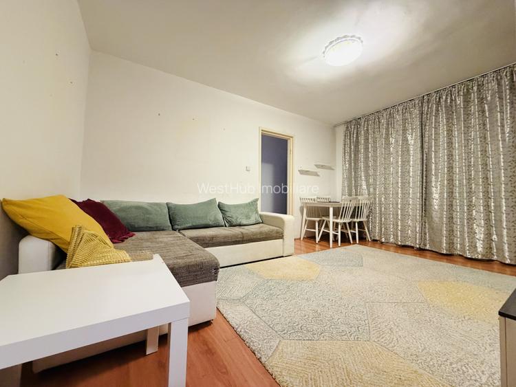 Apartament 3 camere,  semidecomandat, 50 mp, parter, zona Dacia - 2