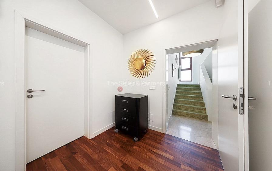 Apartament deosebit intr-o vila situata pe Dealul Cetatii - 47