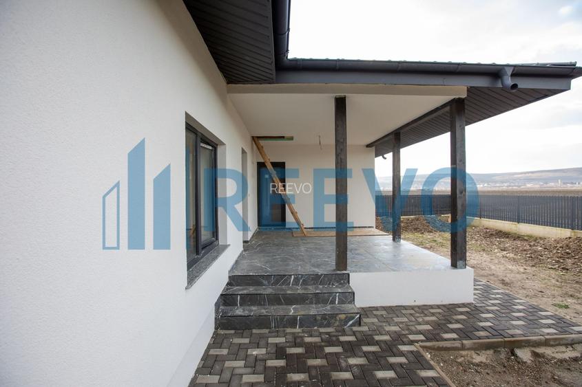 Casă/Vilă nouă de vânzare în Lilieci, Bacău - 11