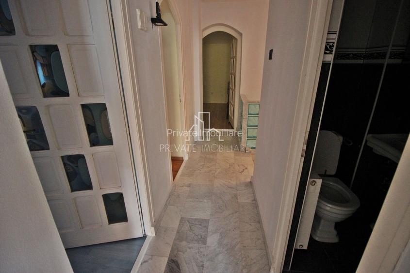 Penthouse 190 Mp+40 Mp Terasa De vanzare, P-ta Teatrului, Ultracentral - 13